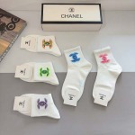 2025年12月10日入荷新品Chanel靴下ギフト/誕生日/記念品/アクセサリーkaka工場