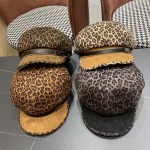 2025年12月10日入荷新品Prada帽子ギフト/誕生日/記念品/アクセサリーkaka工場