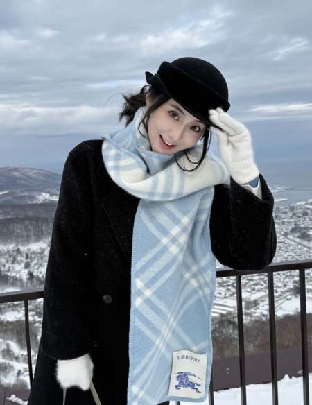 2025年12月10日入荷新品Burberryマフラーギフト...