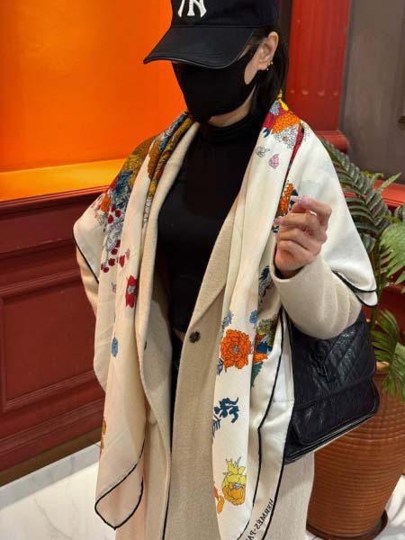 2025年12月10日入荷新品HERMESマフラーギフト/誕...