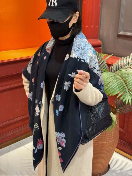 2025年12月10日入荷新品HERMESマフラーギフト/誕...