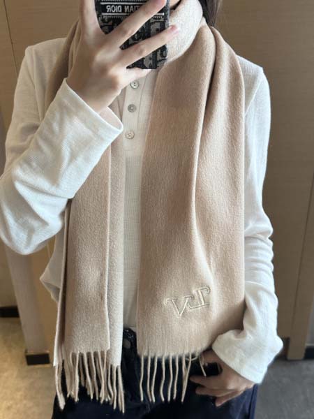 2025年12月10日入荷新品Louis Vuittonマフ...