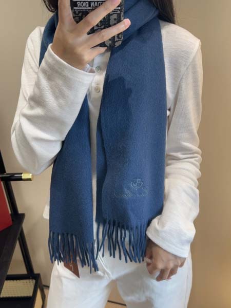 2025年12月10日入荷新品Loro Pianaマフラーギ...