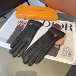 2025年12月10日入荷新品LOUIS VUITTON手袋ギフト/誕生日/記念品/アクセサリーkaka工場