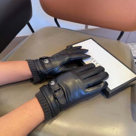 2025年12月10日入荷新品Gucci 手袋ギフト/誕生日...