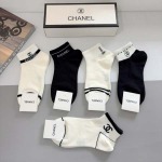 2025年12月10日入荷新品Chanel靴下ギフト/誕生日/記念品/アクセサリーkaka工場