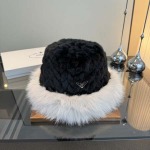 2025年12月10日入荷新品Prada帽子ギフト/誕生日/記念品/アクセサリーkaka工場