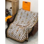 2025年12月11日入荷新品Louis Vuittonマフラーギフト/誕生日/記念品/アクセサリーkaka工場