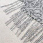 2025年12月11日入荷新品Loeweマフラーギフト/誕生日/記念品/アクセサリーkaka工場