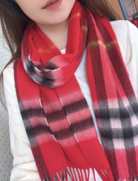 2025年12月11日入荷新品Burberryマフラーギフト...