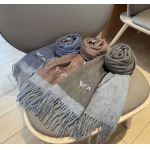 2025年12月11日入荷新品Louis Vuittonマフラーギフト/誕生日/記念品/アクセサリーkaka工場