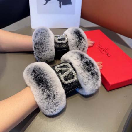 2025年12月11日入荷新品VALENTINO手袋ギフト/...