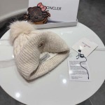 2025年12月11日入荷新品Moncler帽子ギフト/誕生日/記念品/アクセサリーkaka工場
