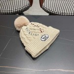 2025年12月11日入荷新品Prada帽子ギフト/誕生日/記念品/アクセサリーkaka工場