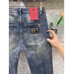 2025年12月12日入荷新作Dolce&Gabbanaジーパン秋冬高品質/人気/限定版/Knt工場