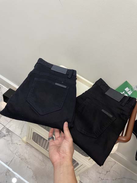 2025年12月12日入荷新作Pradaジーパン秋冬高品質/...