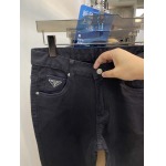 2025年12月12日入荷新作Pradaジーパン秋冬高品質/人気/限定版/Knt工場