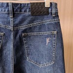 2025年12月12日入荷新作Ferragamoジーパン秋冬高品質/人気/限定版/Knt工場