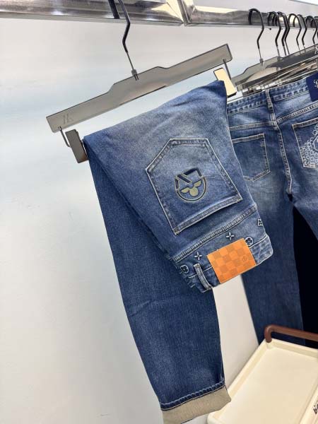 2025年12月12日入荷新作Louis Vuittonジー...