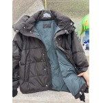 2025年12月14日入荷新作Pradaダウンジャケット秋冬高品質/人気/限定版/Knt工場