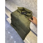 2025年12月14日入荷新作Pradaダウンジャケット秋冬高品質/人気/限定版/Knt工場