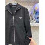 2025年12月14日入荷新作Pradaジャケット秋冬高品質/人気/限定版/Knt工場