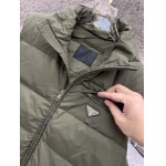 2025年12月14日入荷新作Pradaダウンジャケット秋冬高品質/人気/限定版/Knt工場