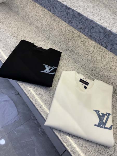 2025年12月14日入荷新作Louis Vuitton長袖...