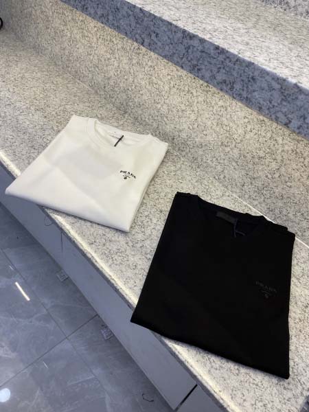 2025年12月15日入荷新作Prada半袖 tシャツ秋冬高...