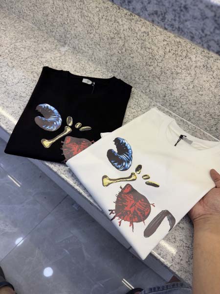 2025年12月15日入荷新作DIOR半袖 tシャツ秋冬高品...