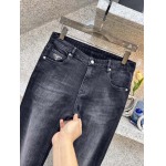 2025年12月15日入荷新作Pradaジーパン秋冬高品質/人気/限定版/Knt工場