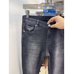 2025年12月15日入荷新作Pradaジーパン秋冬高品質/人気/限定版/Knt工場