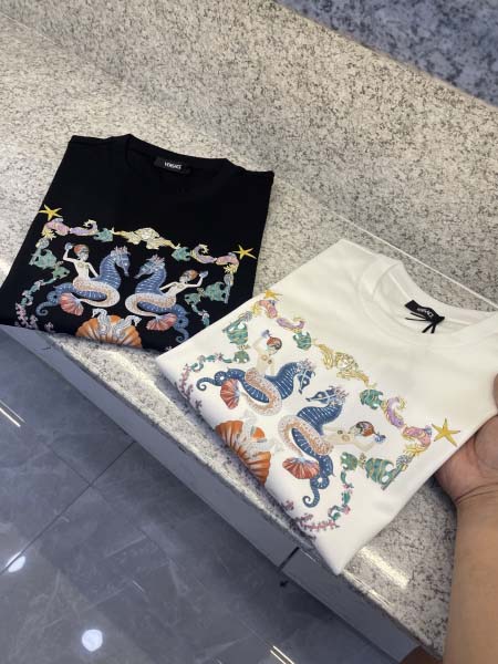 2025年12月15日入荷新作Versace半袖 tシャツ秋...