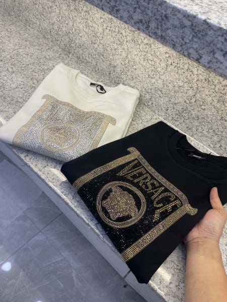 2025年12月15日入荷新作Versaceスウェット秋冬高...