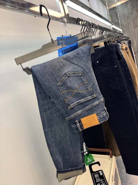 2025年12月15日入荷新作Brunello Cucine...