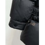 2025年12月16日入荷新作Fendiダウンジャケット秋冬高品質/人気/ASB工場