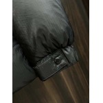 2025年12月16日入荷新作Pradaダウンジャケット秋冬高品質/人気/ASB工場