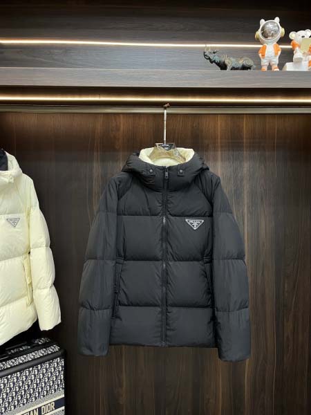 2025年12月16日入荷新作Pradaダウンジャケット秋冬...