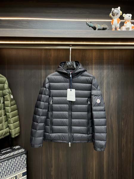 2025年12月16日入荷新作Monclerダウンジャケット...