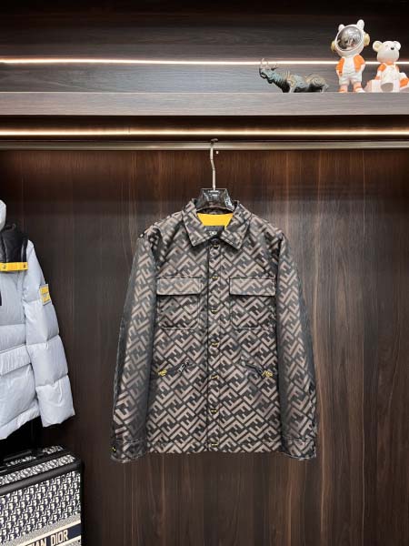 2025年12月16日入荷新作Fendiダウンジャケット秋冬...