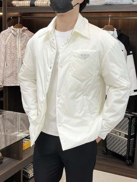 2025年12月16日入荷新作Pradaジャケット秋冬高品質...