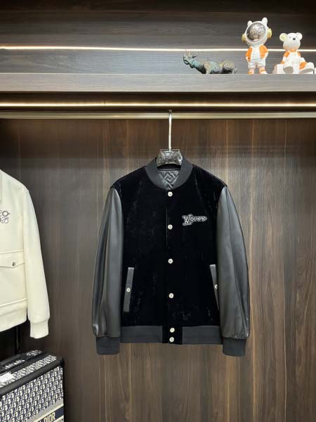 2025年12月16日入荷新作Louis Vuittonジャ...