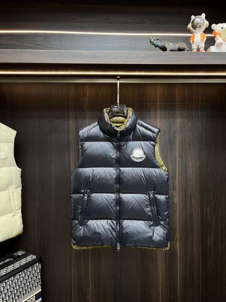 2025年12月16日入荷新作Monclerダウンジャケット...