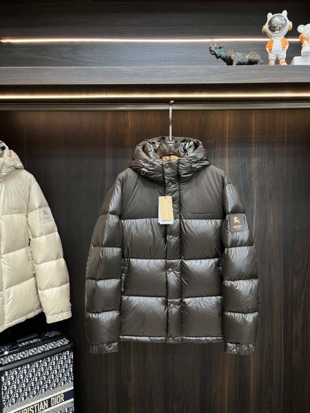 2025年12月16日入荷新作Burberry ダウンジャケ...