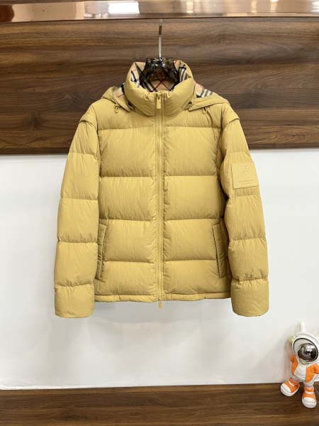 2025年12月16日入荷新作Burberry ダウンジャケ...