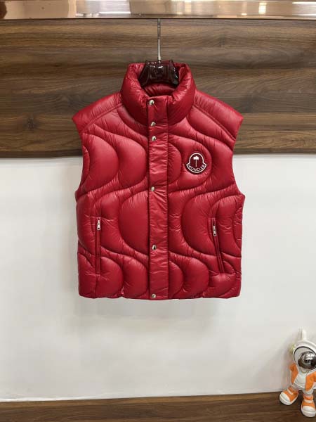 2025年12月16日入荷新作Monclerダウンジャケット...