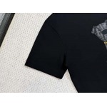 2025年11月17日秋冬新作Fenditシャツ高品質人気商品/XQY工場