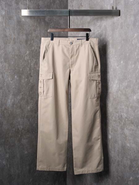 2025年11月17日秋冬新作Louis Vuittonズボ...