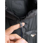 2025年11月17日秋冬新作Pradaジャケット高品質人気商品/XQY工場