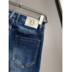 2025年11月17日秋冬新作Burberryジーパン高品質人気商品/XQY工場